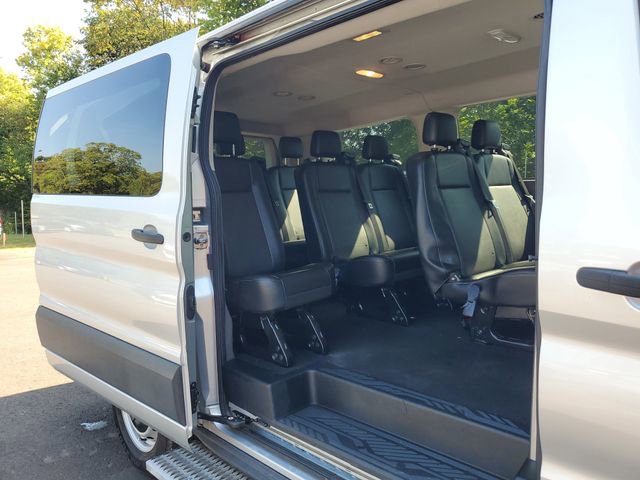 Used 2020 Ford Transit 150 XL image 22