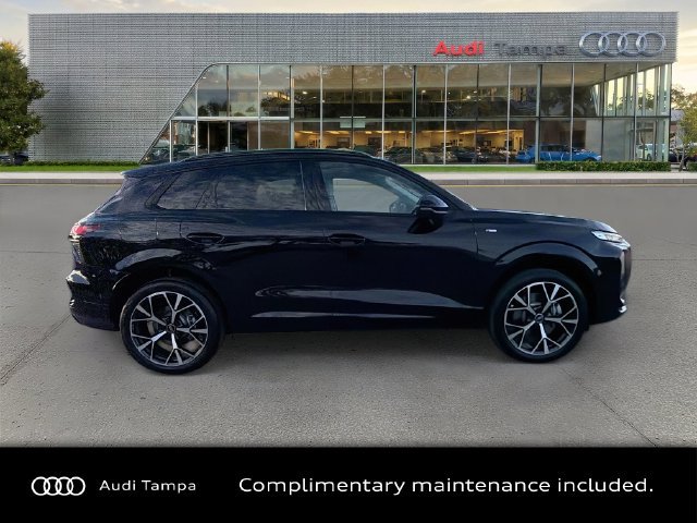 New 2026 Audi Q3 quattro 2.0T AWD/4WD image 2