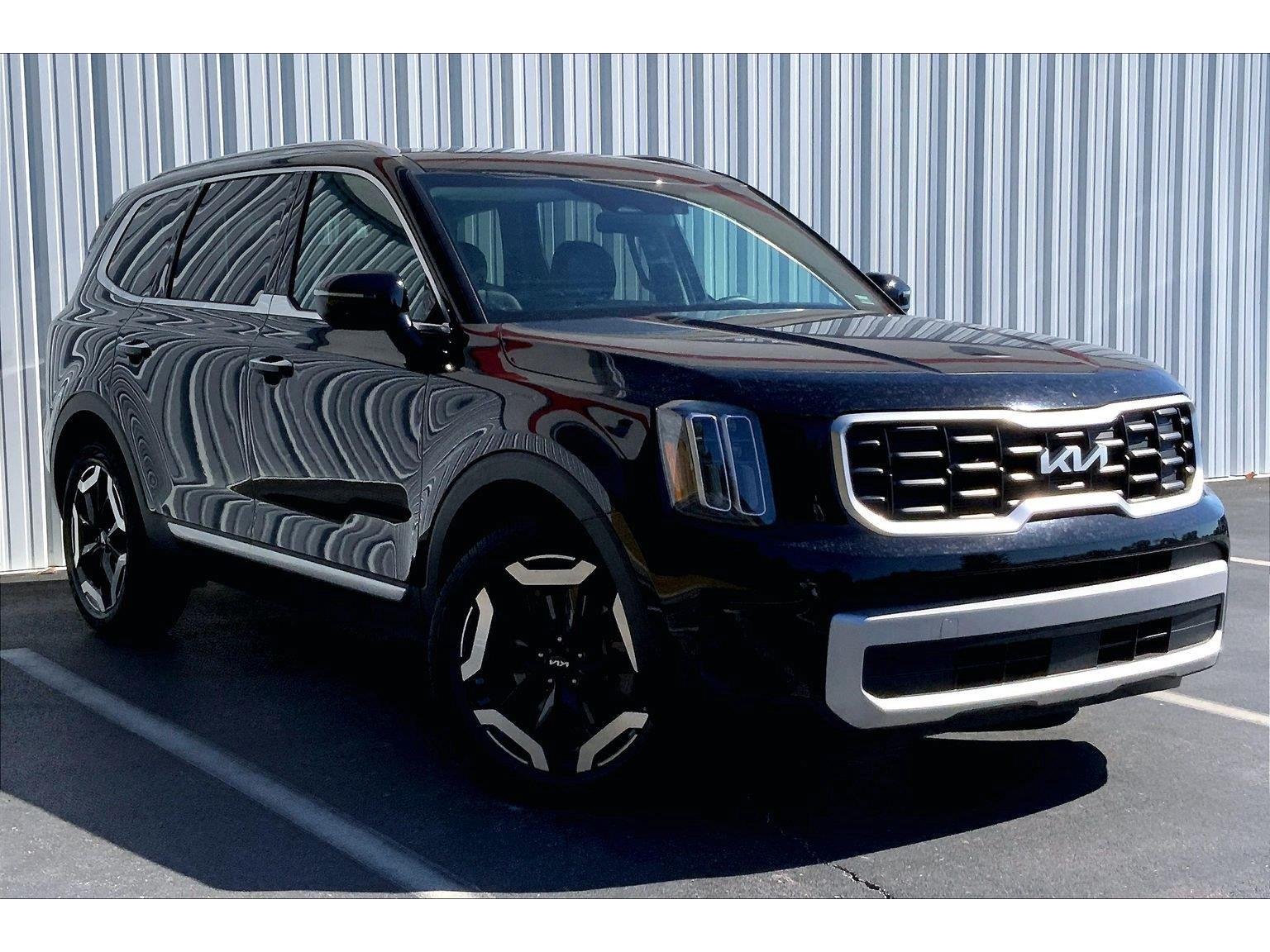 Used 2024 Kia Telluride S w/ S Sunroof Package AWD/4WD image 34