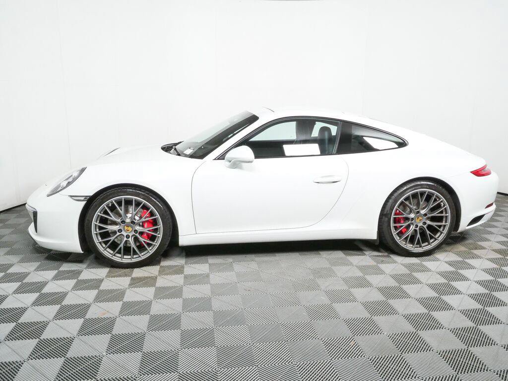 Certified 2018 Porsche 911 Carrera S RWD image 2