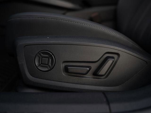 Used 2025 Audi A5 2.0T Premium w/ Convenience Package image 20