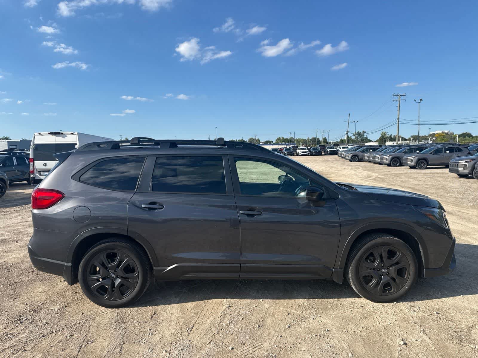 Used 2024 Subaru Ascent Onyx Edition AWD/4WD image 9