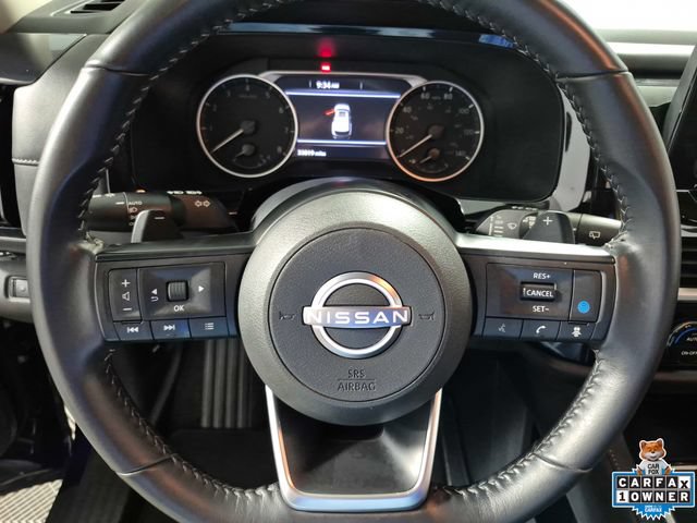 Used 2025 Nissan Pathfinder SV AWD/4WD image 11