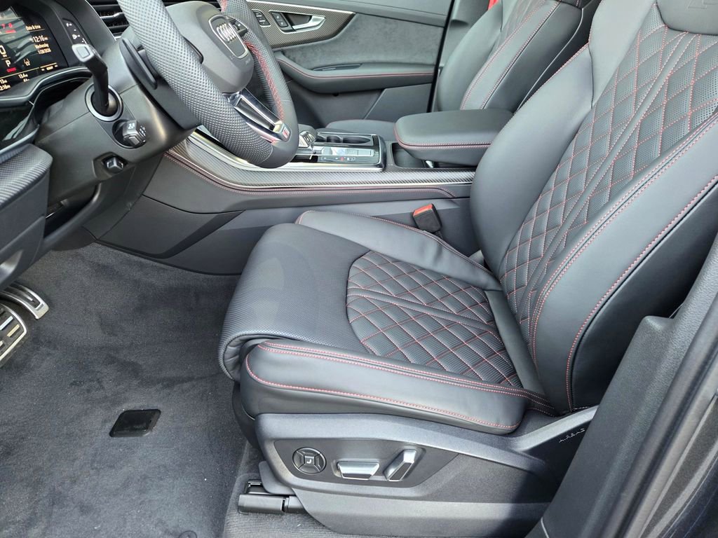 New 2026 Audi SQ7 Prestige image 26