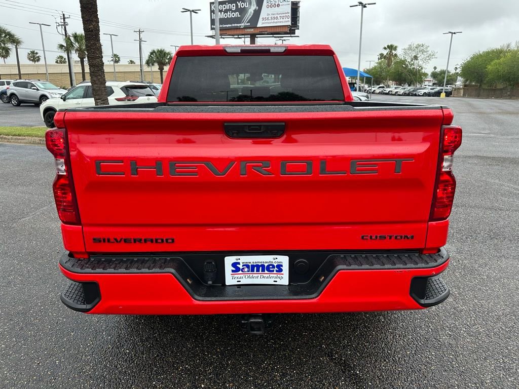Used 2022 Chevrolet Silverado 1500 Custom image 5