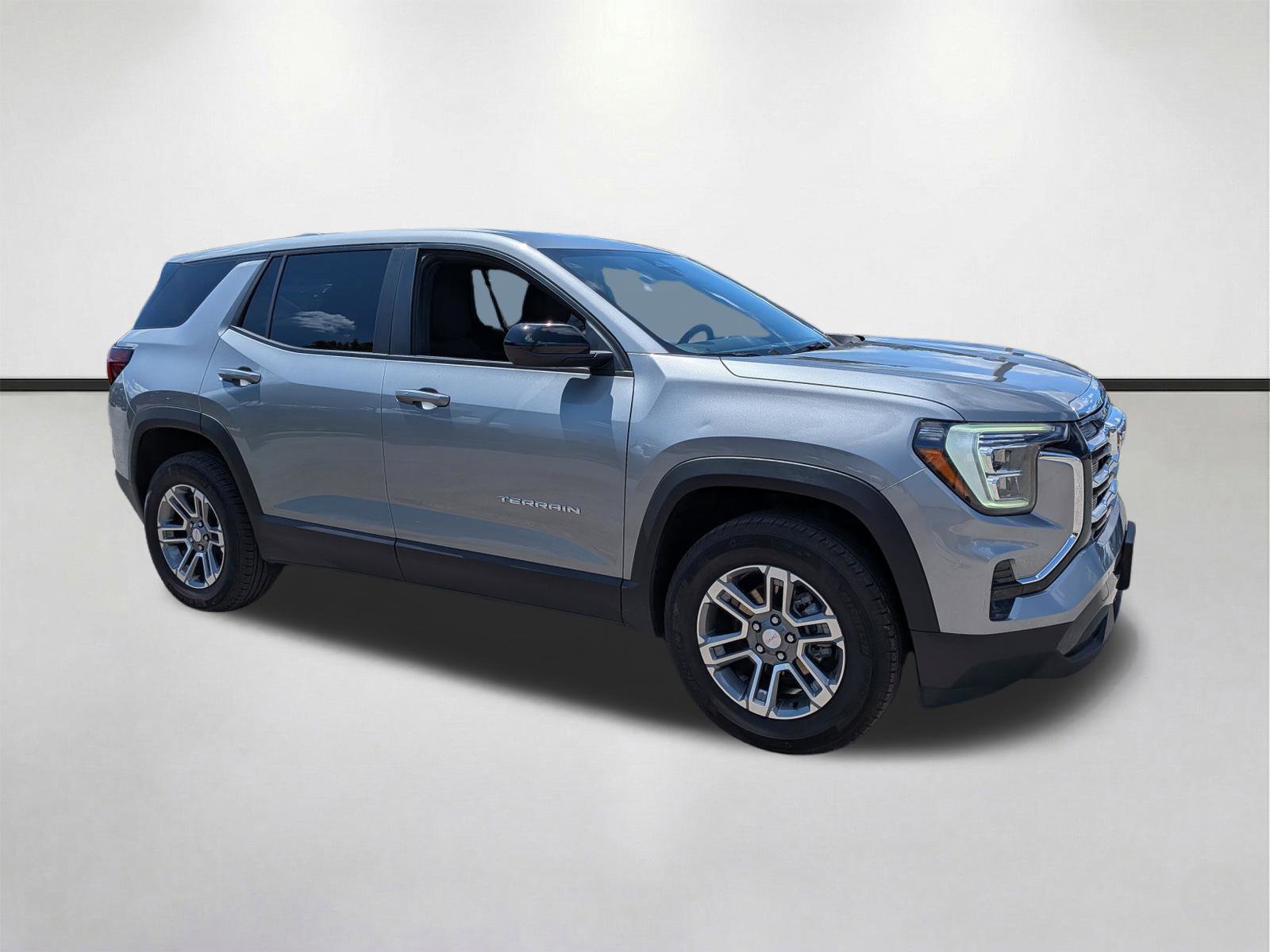 Used 2025 GMC Terrain Elevation AWD/4WD image 1