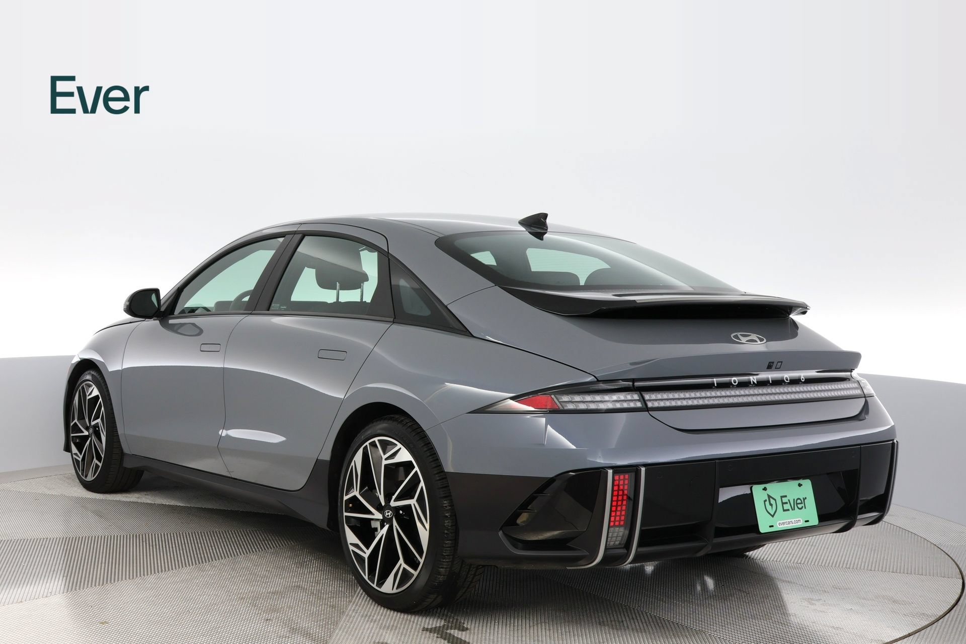 Used 2024 Hyundai Ioniq 6 SEL RWD image 14