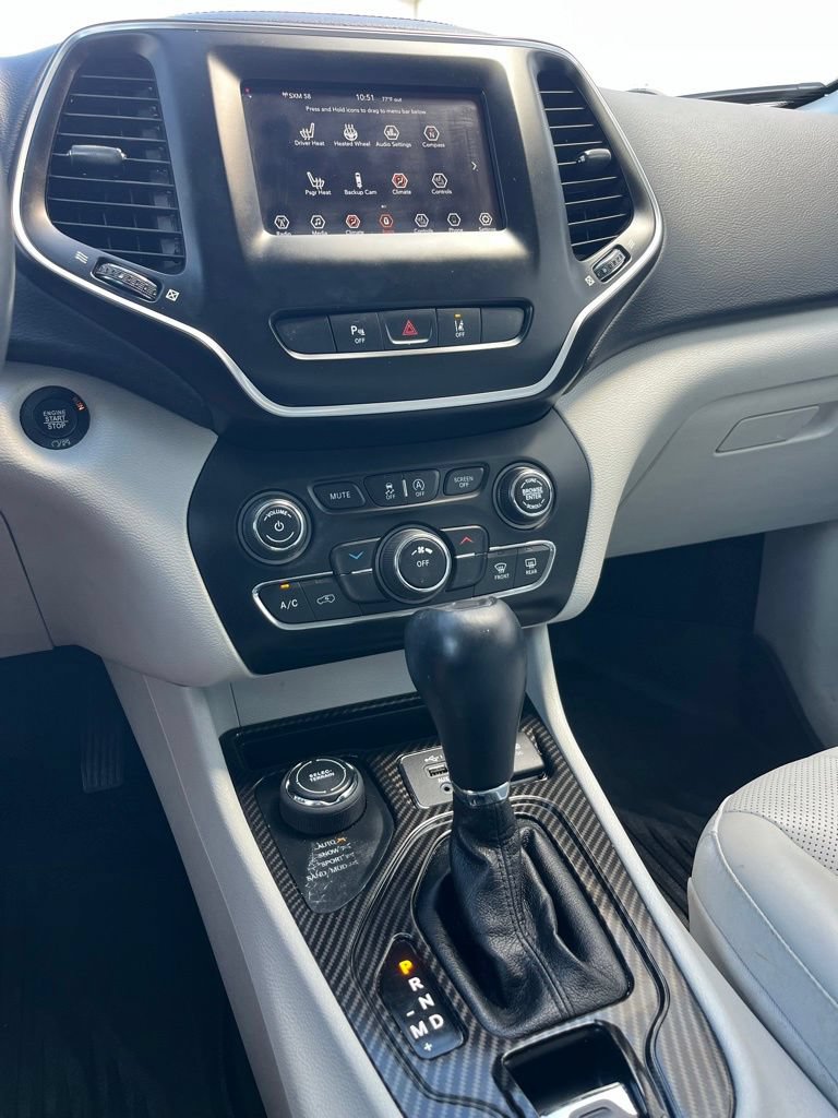 Certified 2021 Jeep Cherokee Latitude Lux w/ Sun & Sound Group AWD/4WD image 13