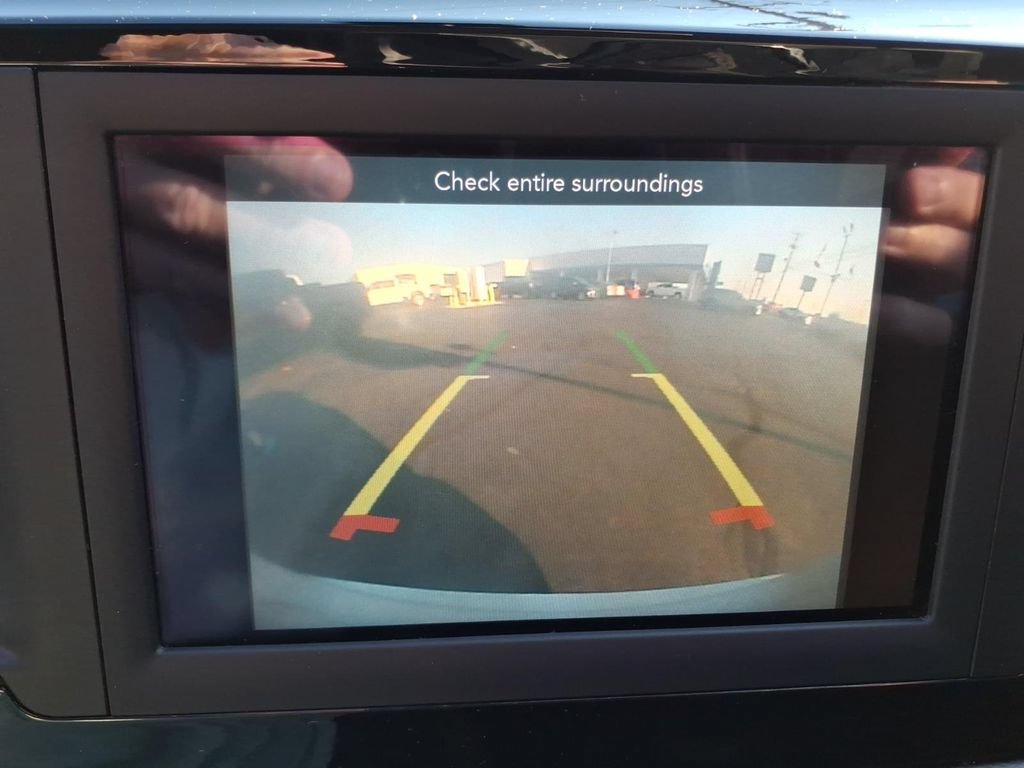 Used 2020 Chrysler Voyager LX w/ Cold Weather Group FWD image 34
