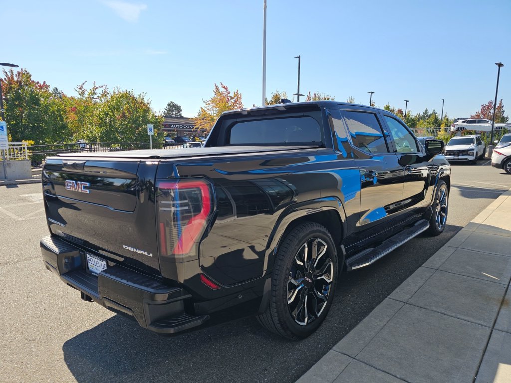 Used 2026 GMC Sierra EV Denali AWD/4WD image 7