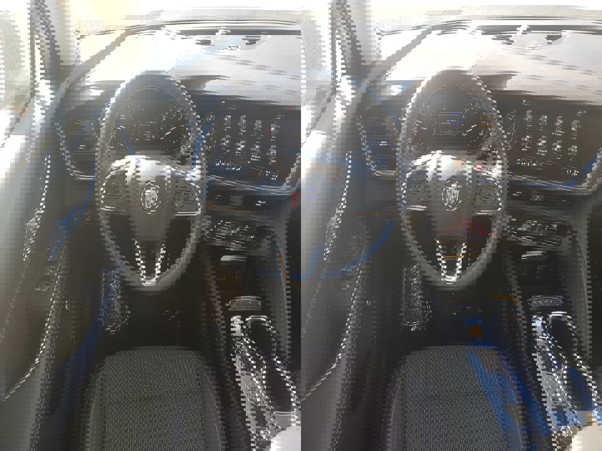 Certified 2023 Buick Envision Preferred w/ Sport Touring Package image 18