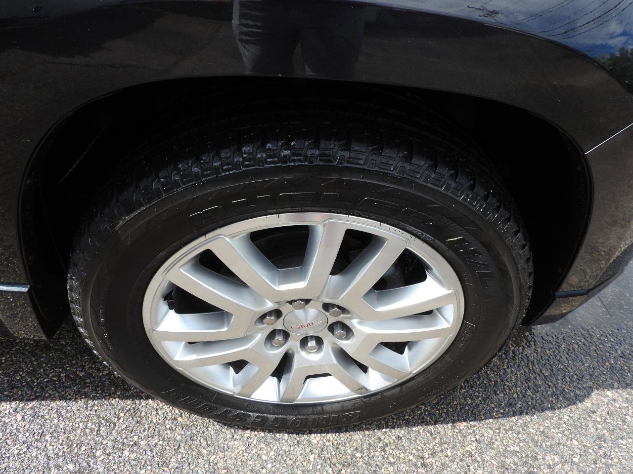 Used 2015 GMC Acadia Denali AWD/4WD image 17