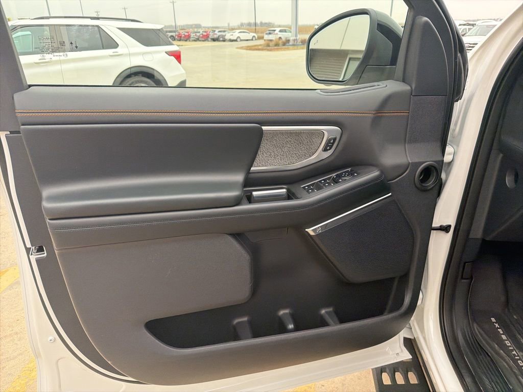 New 2025 Ford Expedition Tremor image 10
