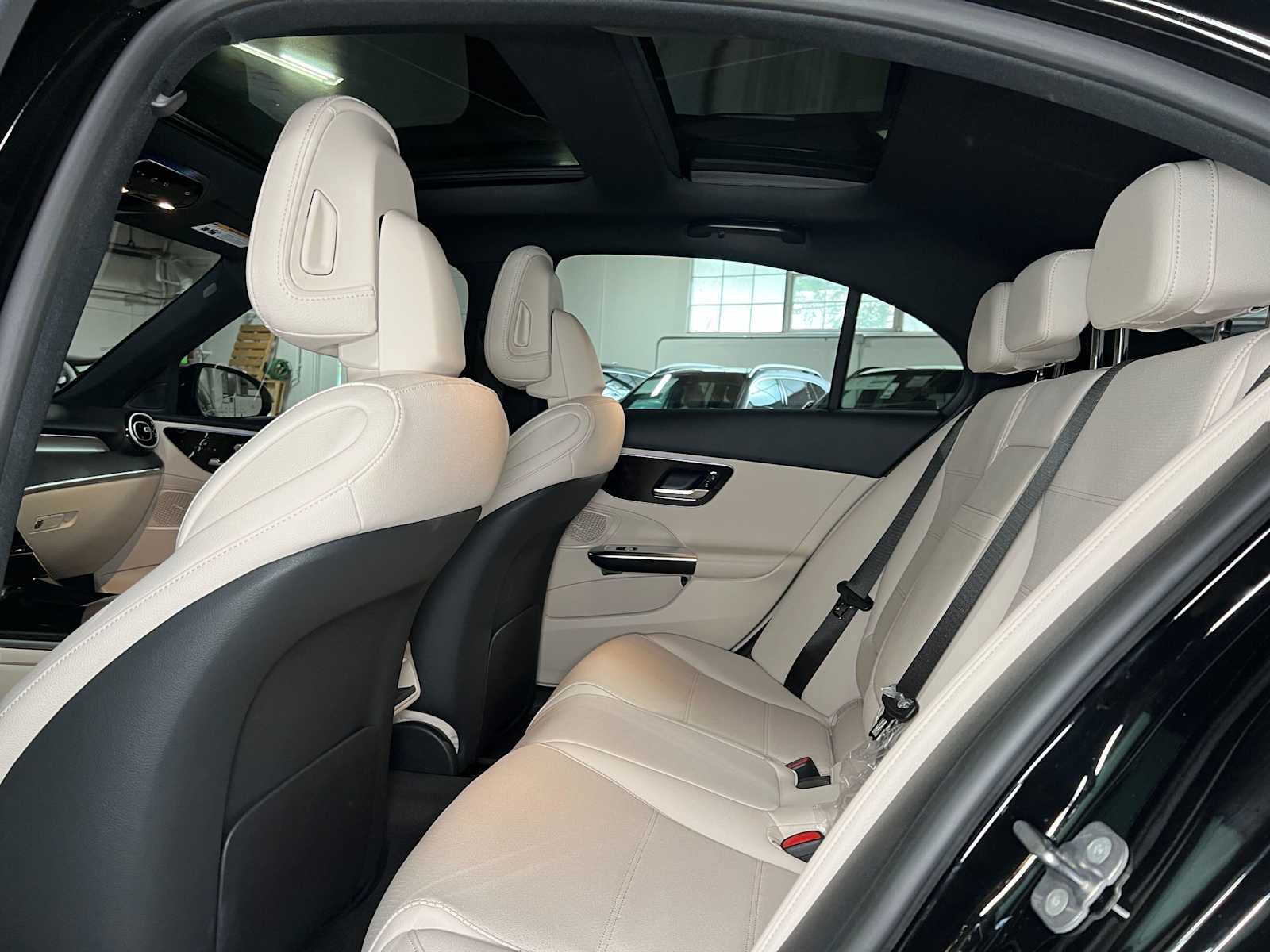Certified 2026 Mercedes-Benz C 300 4MATIC Sedan image 19