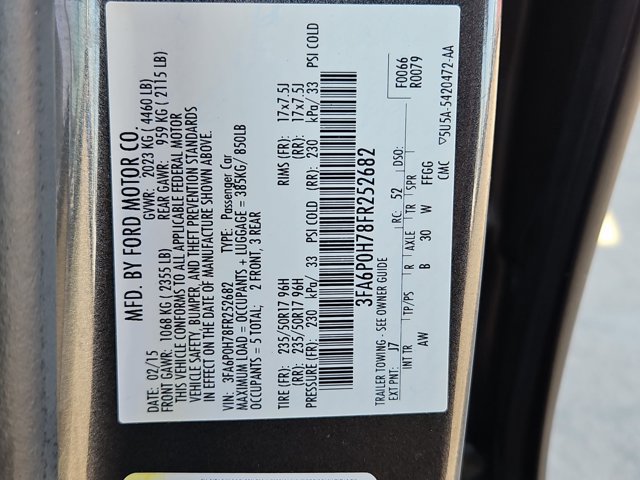 Used 2015 Ford Fusion SE FWD image 23
