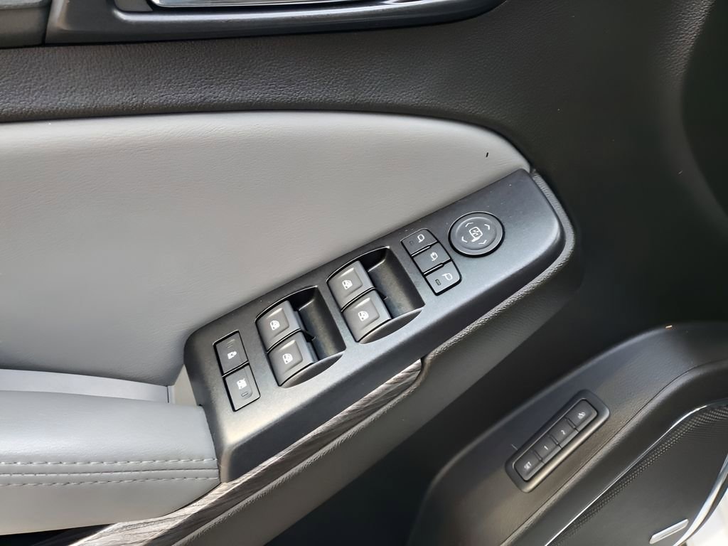 Used 2019 Chevrolet Tahoe LT image 29