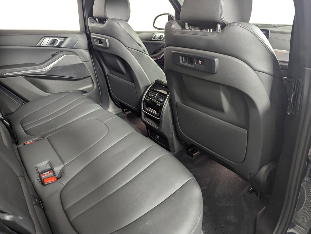Used 2019 BMW X5 xDrive40i w/ Convenience Package image 35