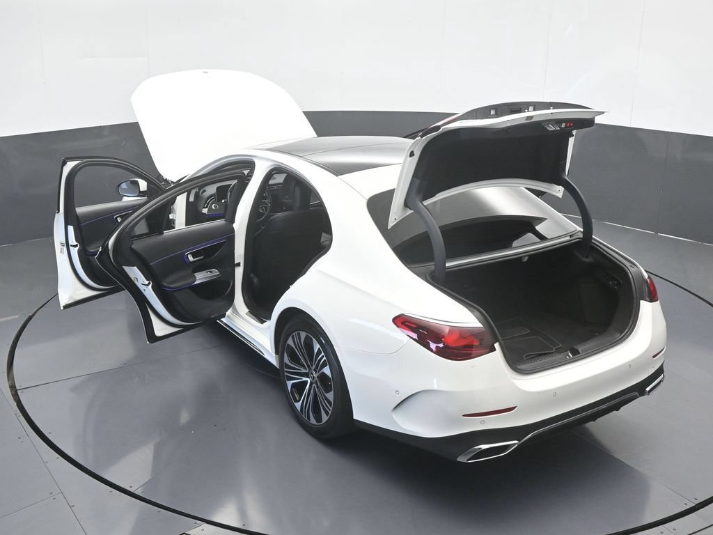 Used 2025 Mercedes-Benz E 350 Sedan image 75