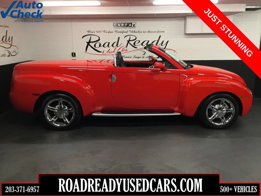 Used 2005 Chevrolet SSR w/ Preferred Equipment Group
