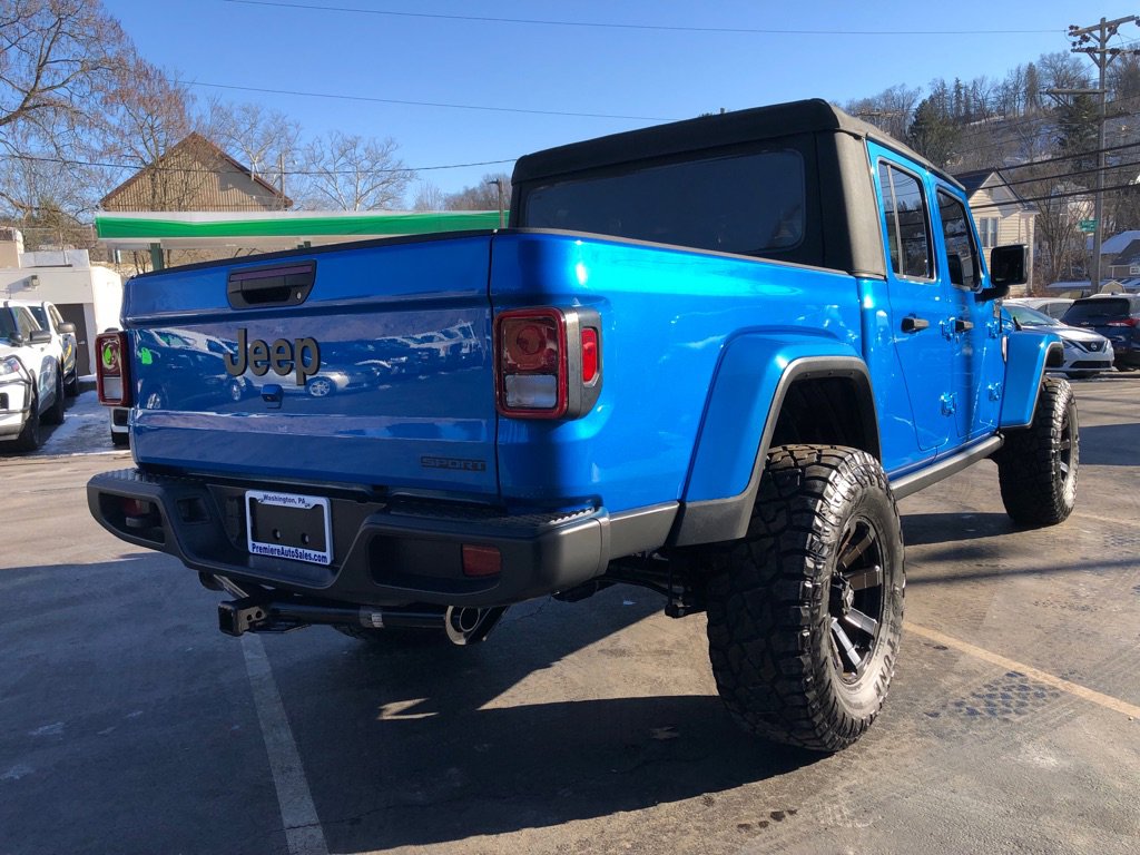 Used 2021 Jeep Gladiator Sport image 5