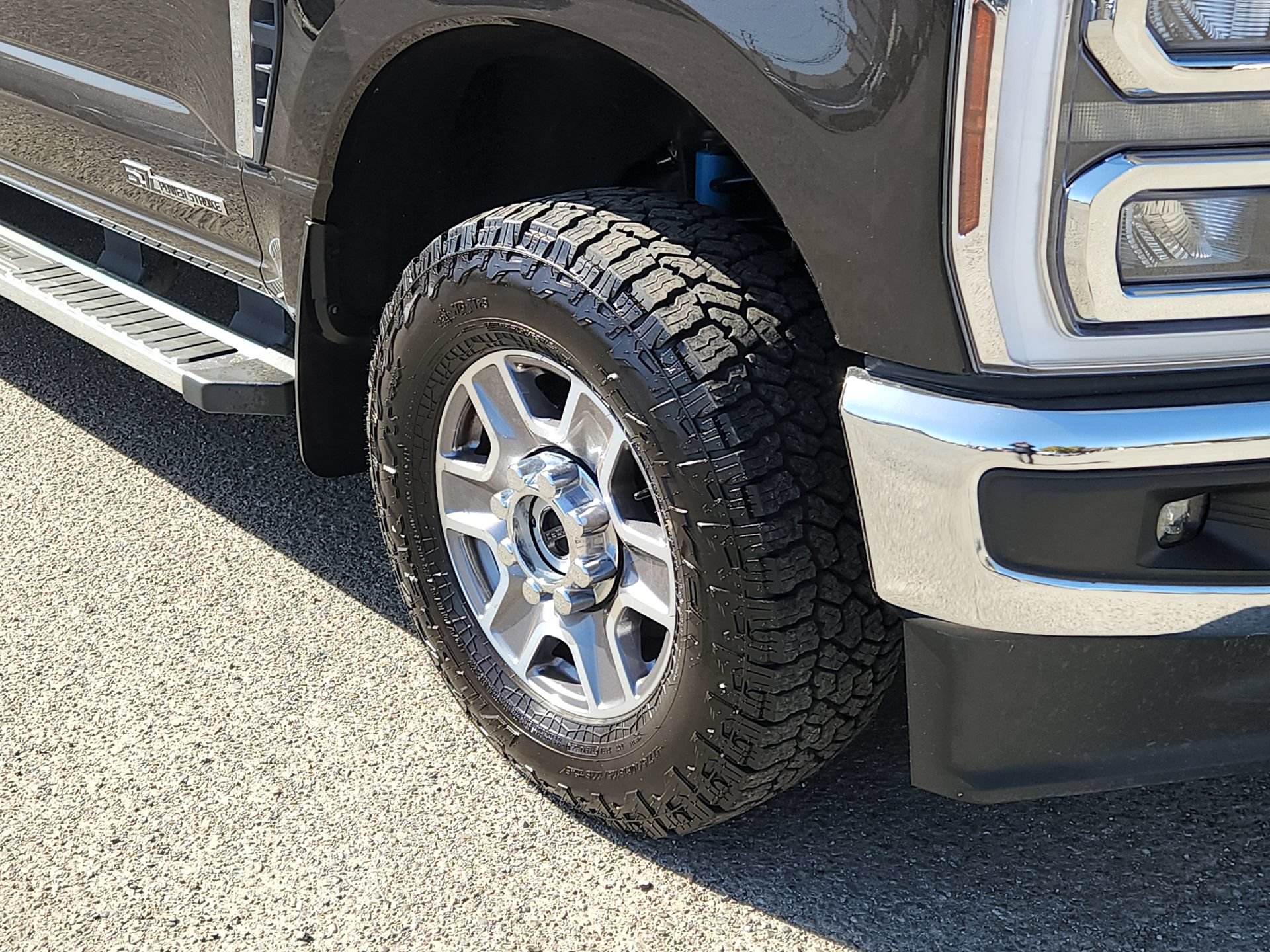 Used 2024 Ford F350 Lariat AWD/4WD image 18