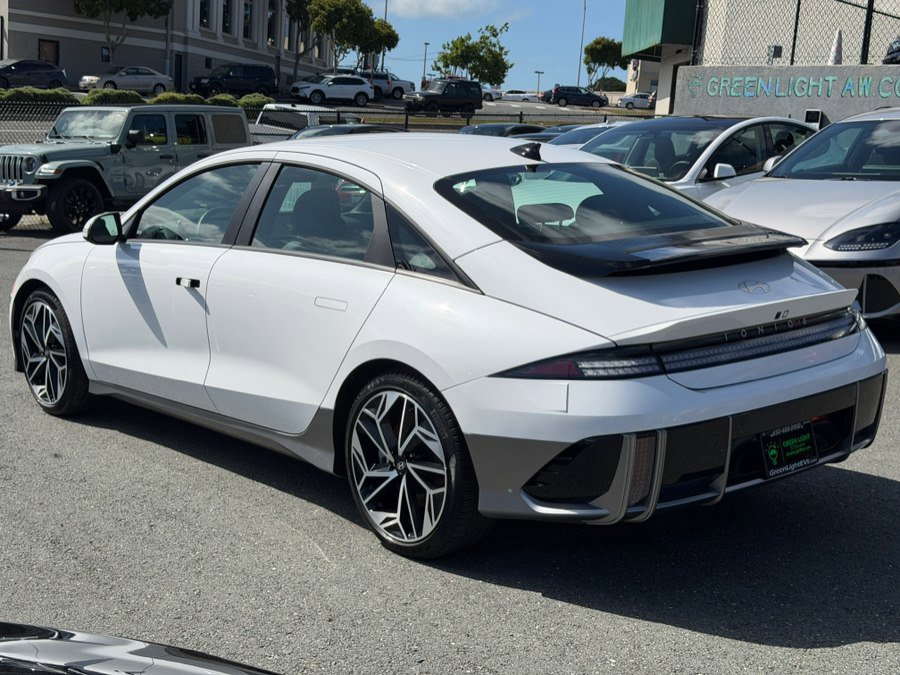 Used 2024 Hyundai Ioniq 6 SEL RWD image 7