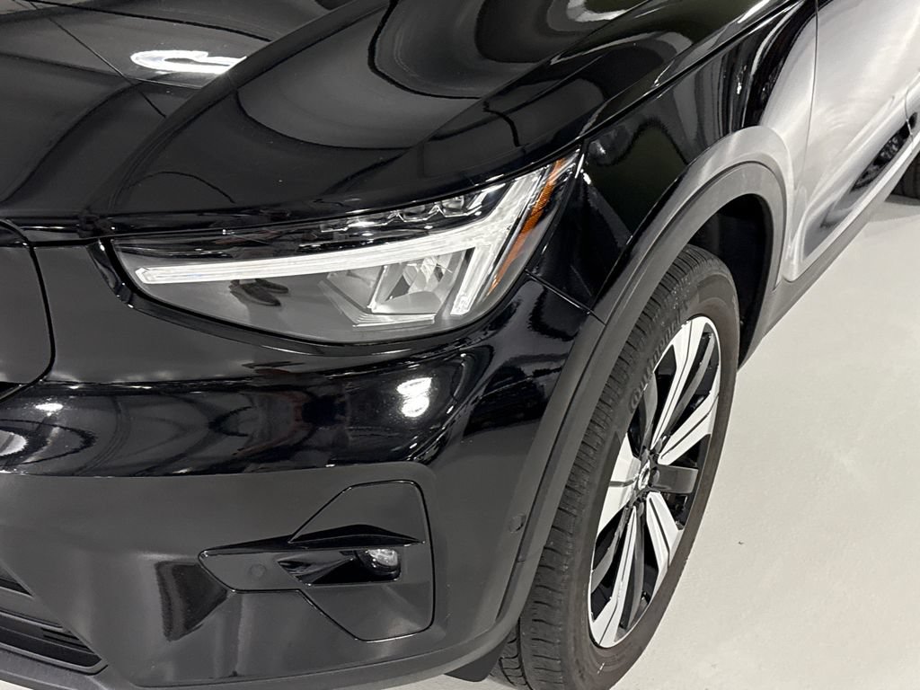 Certified 2023 Volvo XC40 Recharge Plus w/ Protection Package Premier AWD/4WD image 7