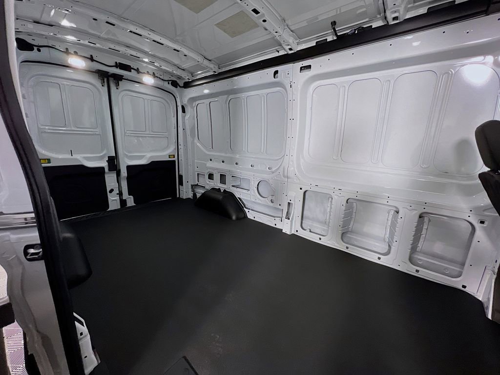 New 2026 Ford Transit 250 148 Medium Roof Extended AWD image 15