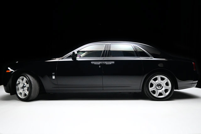 Used 2012 Rolls-Royce Ghost RWD image 26