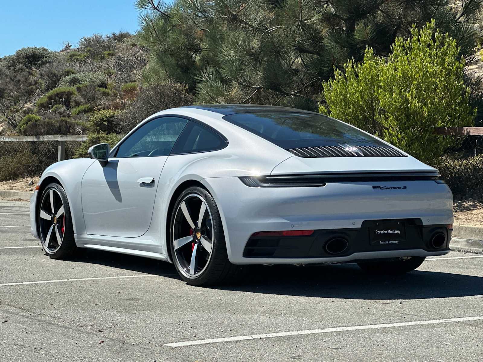 Used 2024 Porsche 911 Carrera S image 3