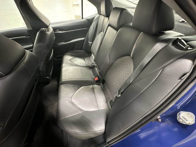 Used 2023 Toyota Camry XSE FWD image 15