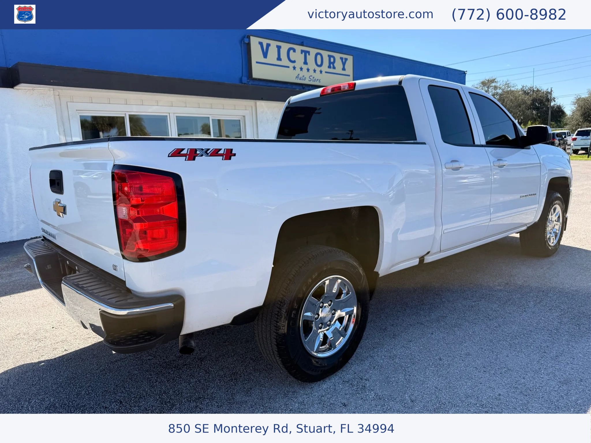 Used 2018 Chevrolet Silverado 1500 LT AWD/4WD image 9