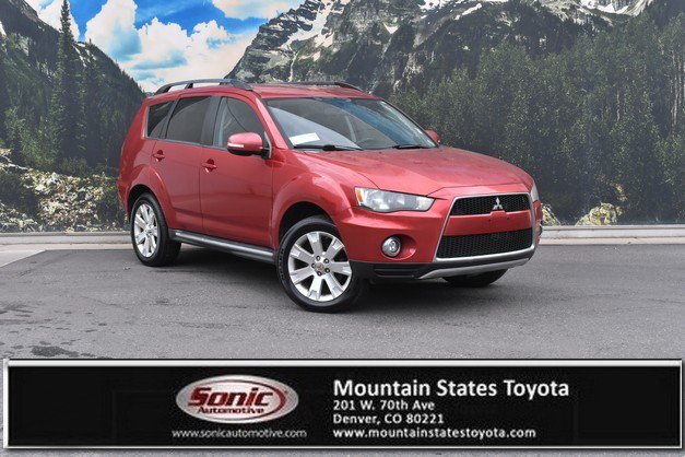 Used 2012 Mitsubishi Outlander SE AWD/4WD image 1