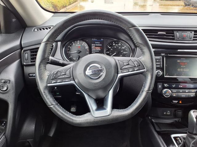 Used 2019 Nissan Rogue SV FWD image 21
