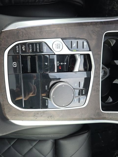 Used 2024 BMW X5 xDrive40i image 9