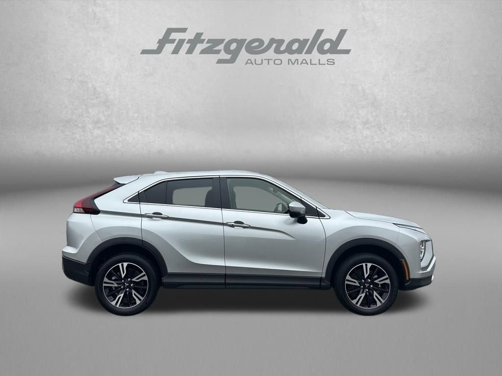 Used 2025 Mitsubishi Eclipse Cross SE image 3