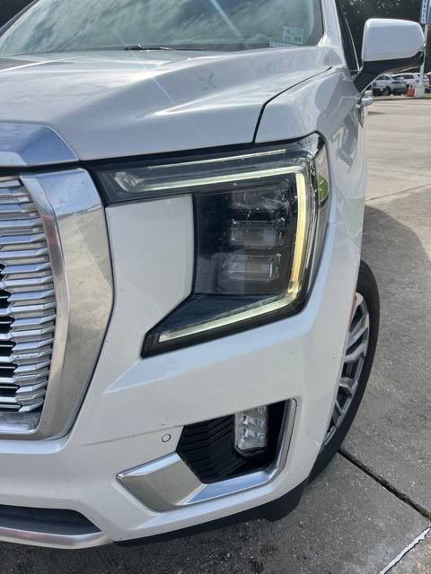 Used 2021 GMC Yukon XL Denali w/ Denali Ultimate Package AWD/4WD image 13