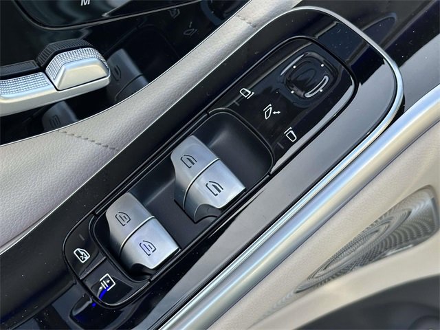 New 2026 Mercedes-Benz S 580 4MATIC Sedan image 18