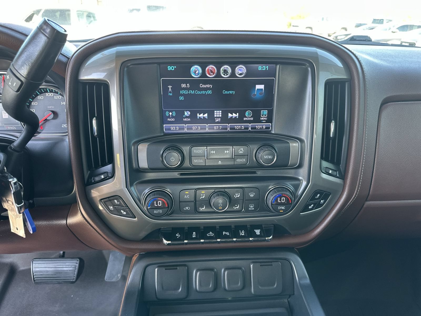 Used 2017 Chevrolet Silverado 3500 High Country AWD/4WD image 13