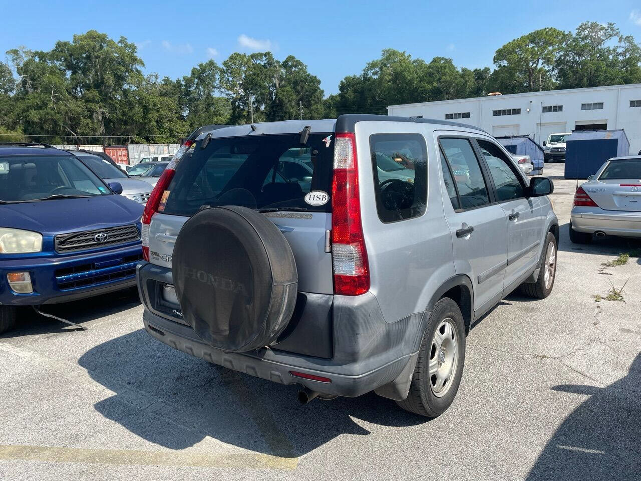 Used 2005 Honda CR-V LX image 21