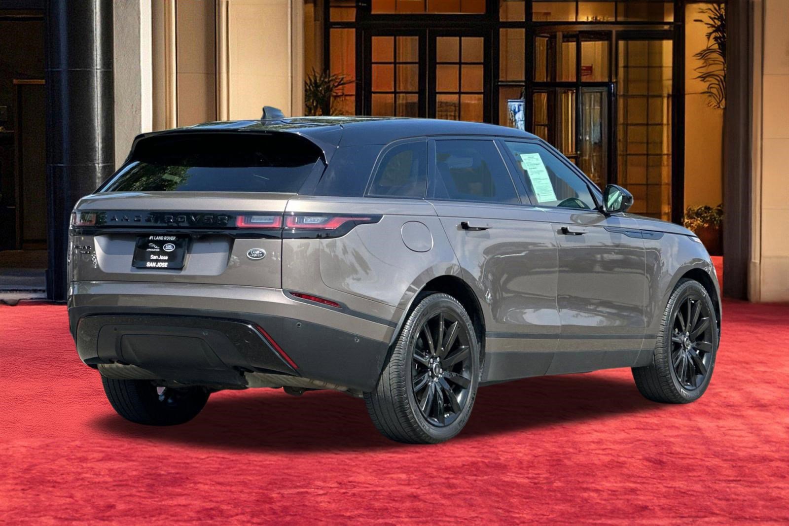 Used 2020 Land Rover Range Rover Velar S AWD/4WD image 9