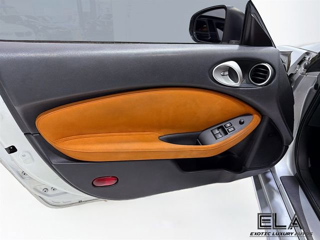 Used 2009 Nissan 370Z Touring image 19
