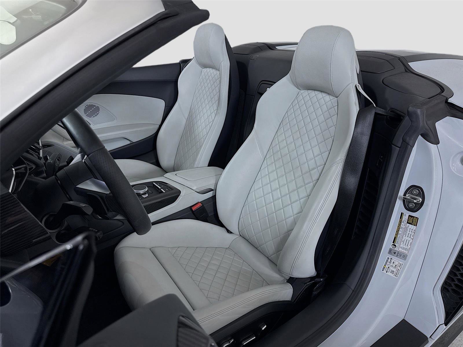 Used 2021 Audi R8 V10 w/ Premium Package image 14