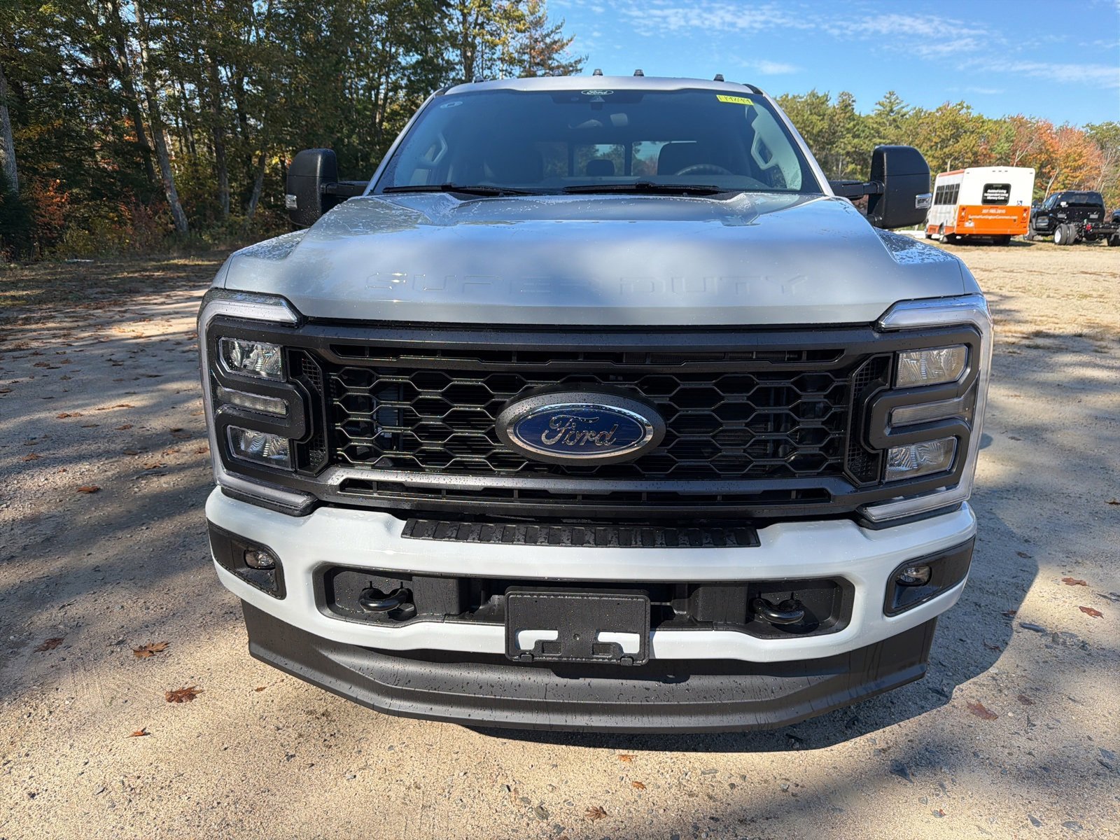 New 2026 Ford F350 4x4 Crew Cab Super Duty image 2