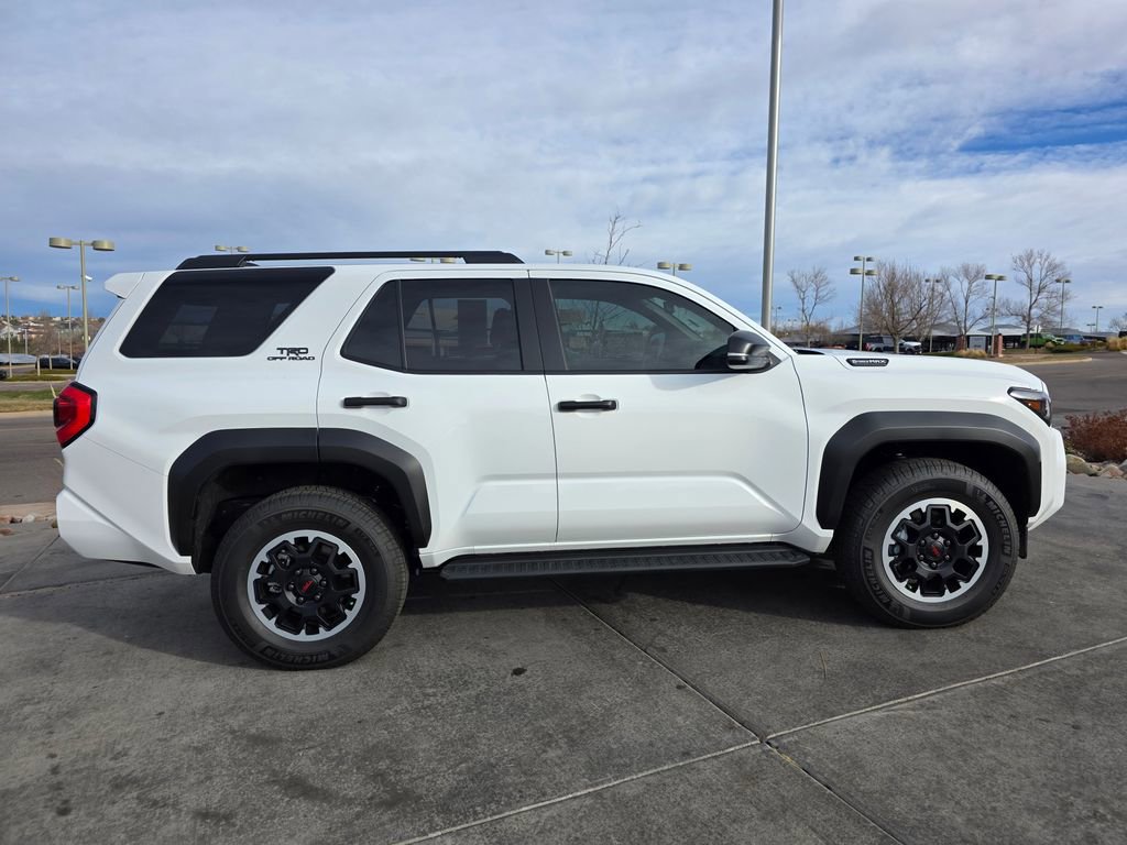 Used 2025 Toyota 4Runner TRD Off-Road image 9