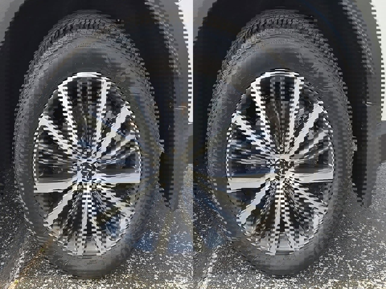 Used 2025 INFINITI QX60 Autograph w/ Cargo Package image 10