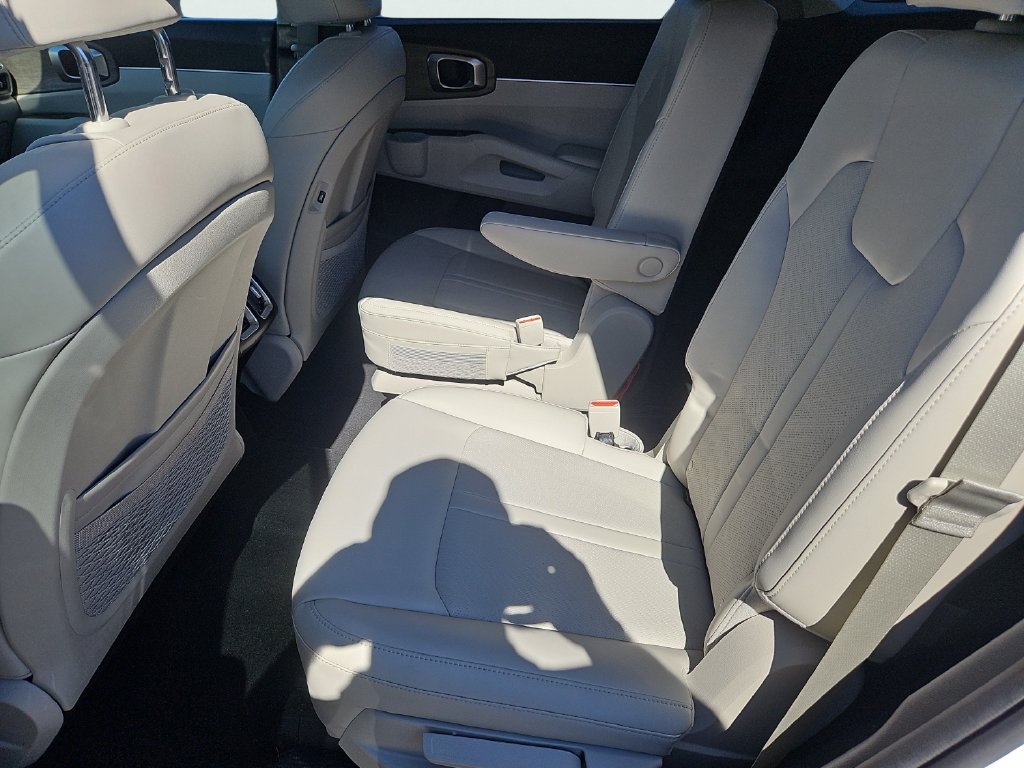Used 2023 Kia Sorento X-Line EX AWD/4WD image 32