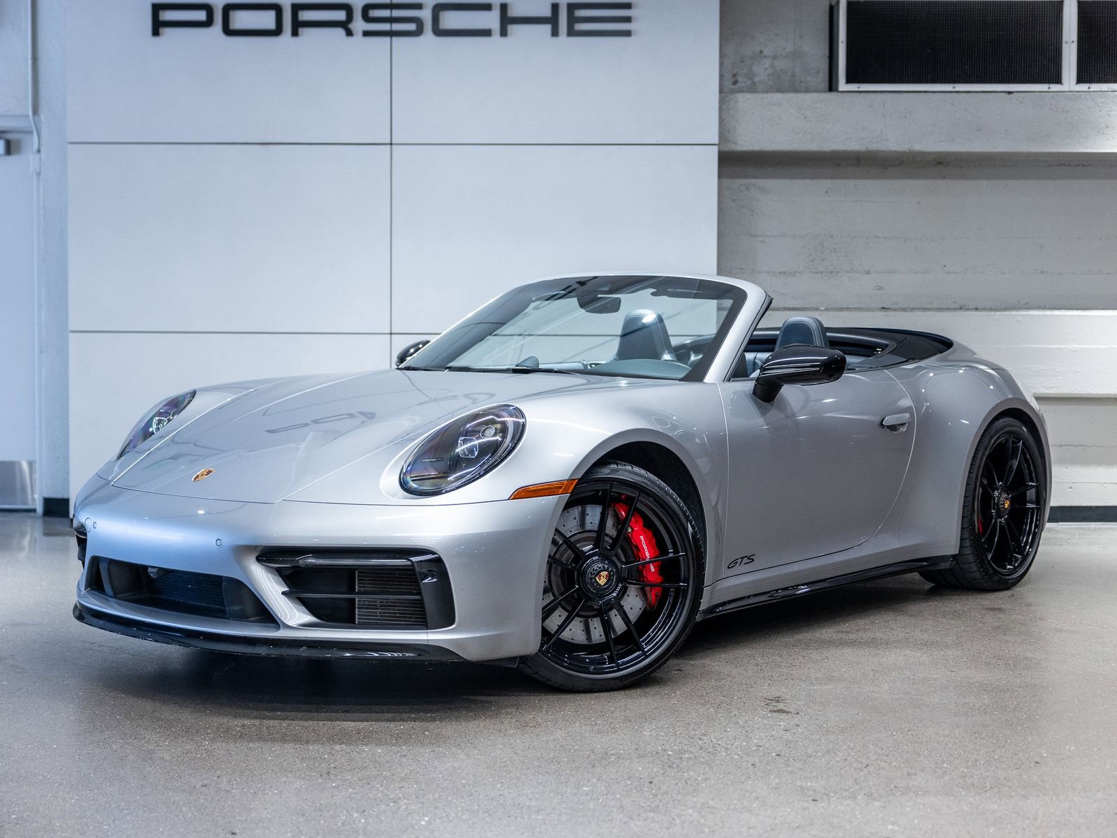Certified 2023 Porsche 911 Carrera GTS RWD image 1