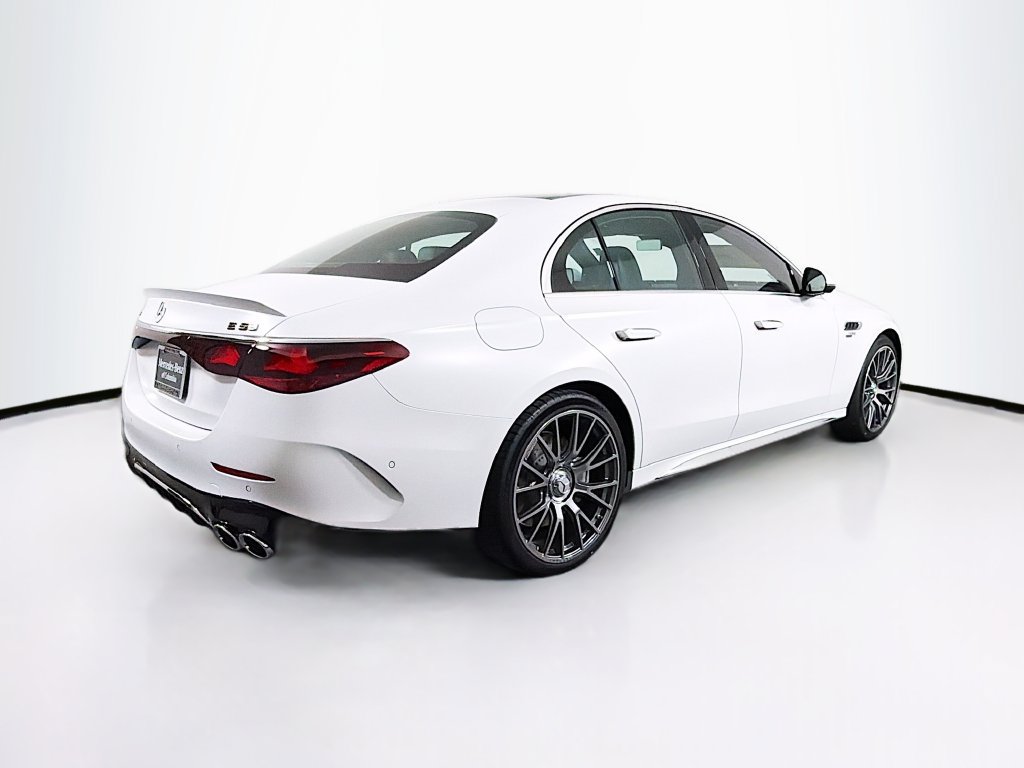 New 2026 Mercedes-Benz E 53 AMG e 4MATIC Sedan image 7