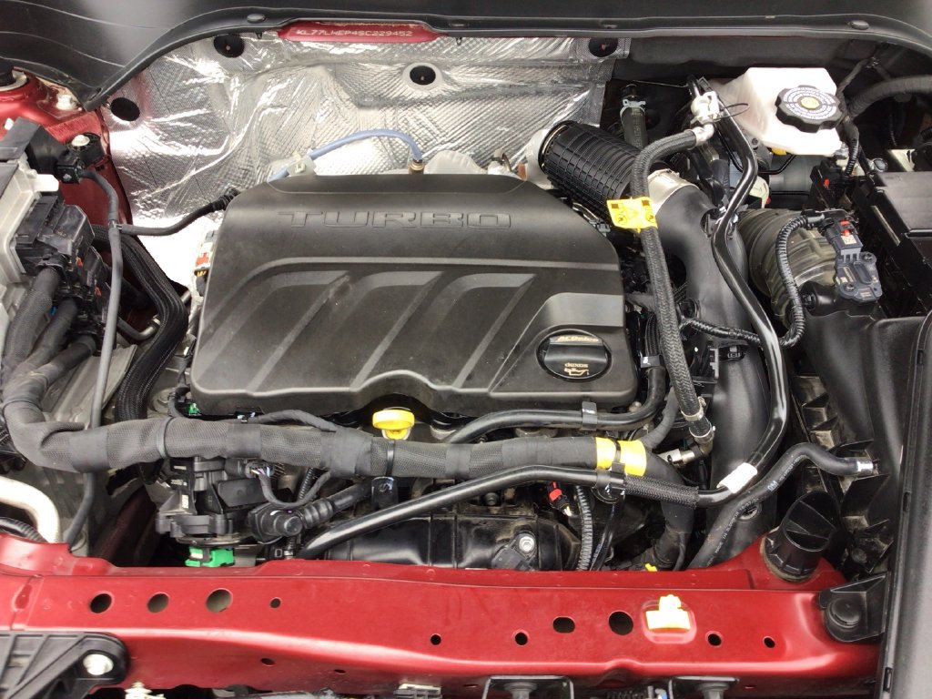 Used 2025 Chevrolet Trax LT FWD image 11
